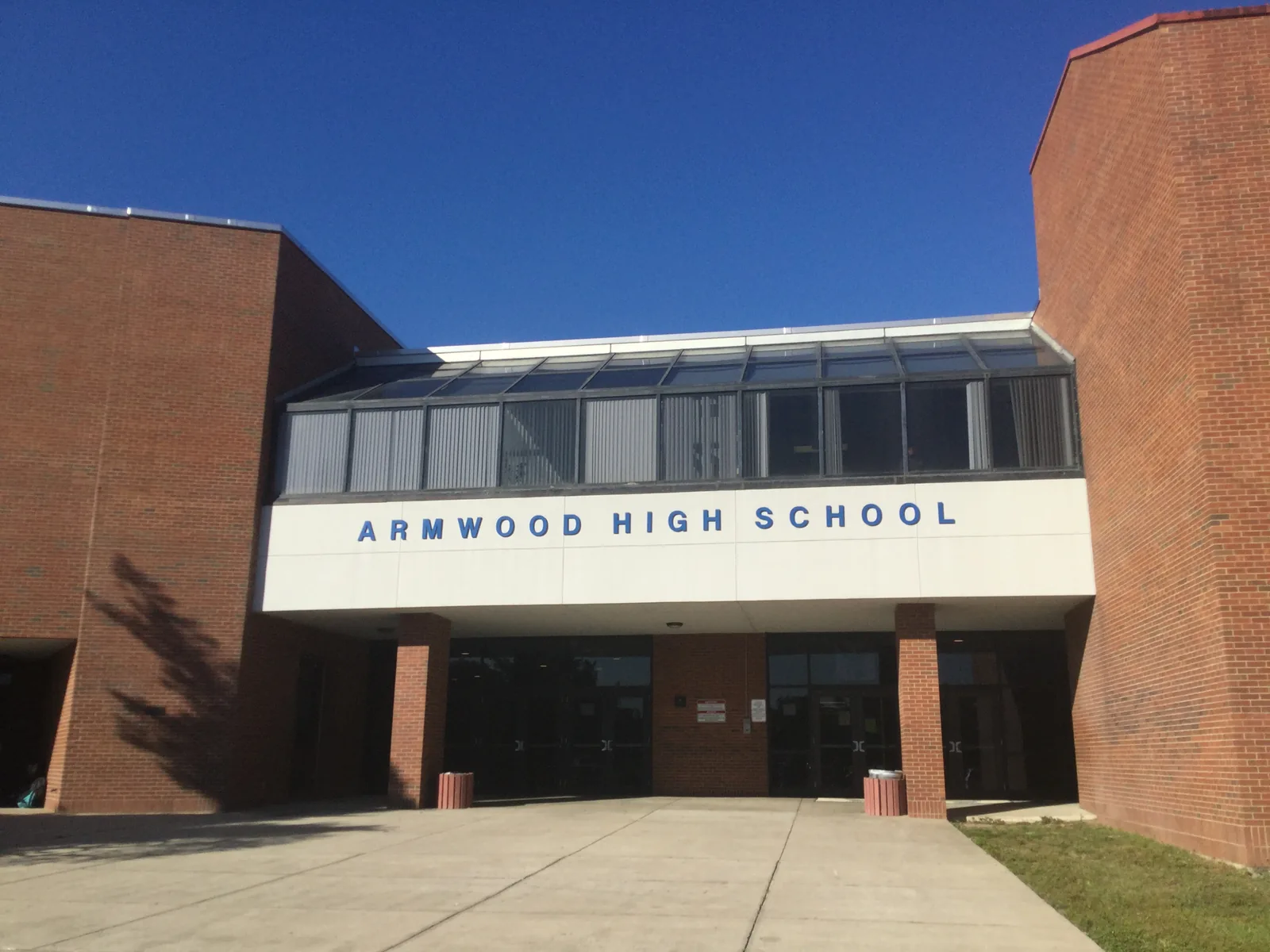 The front entrance of Armwood High School on U.S. Highway 92 in Seffner