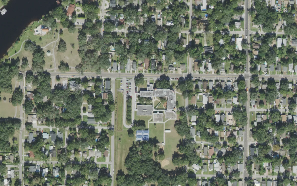 Broward Elementary and the blocks around it on West Osborne Avenue, Tampa, seen from the air