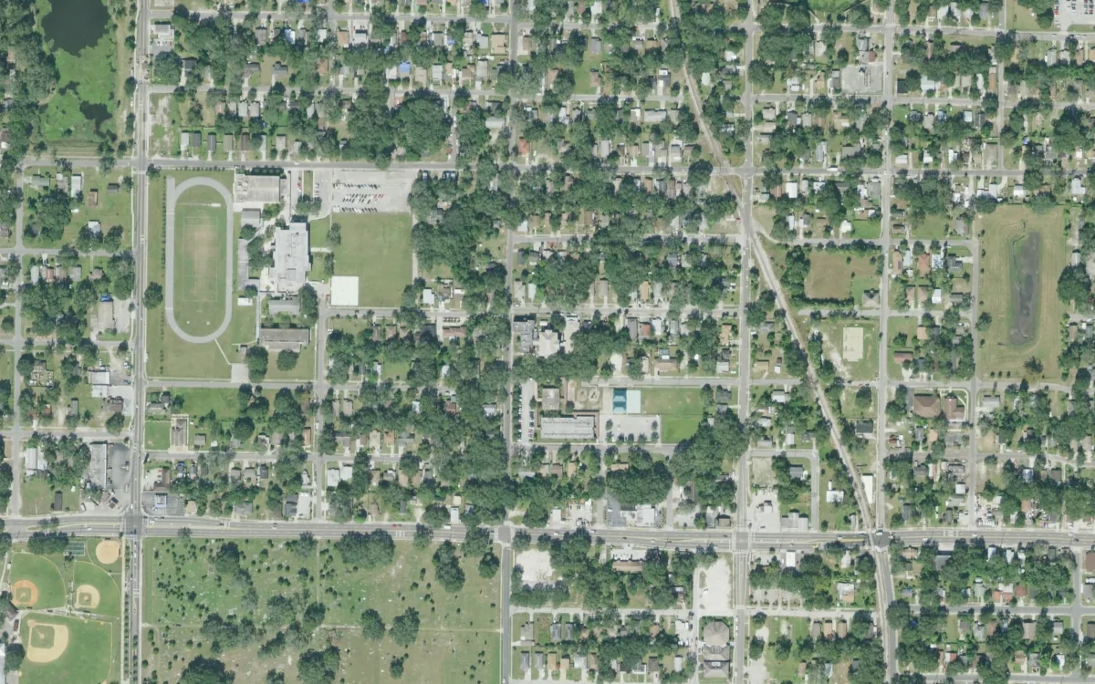 Lomax Elementary Magnet and the blocks around it on North 26th Street, Tampa, seen from the air