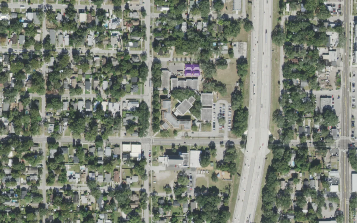 Seminole Heights Elementary and the blocks around it on North Central Avenue, Tampa, seen from the air
