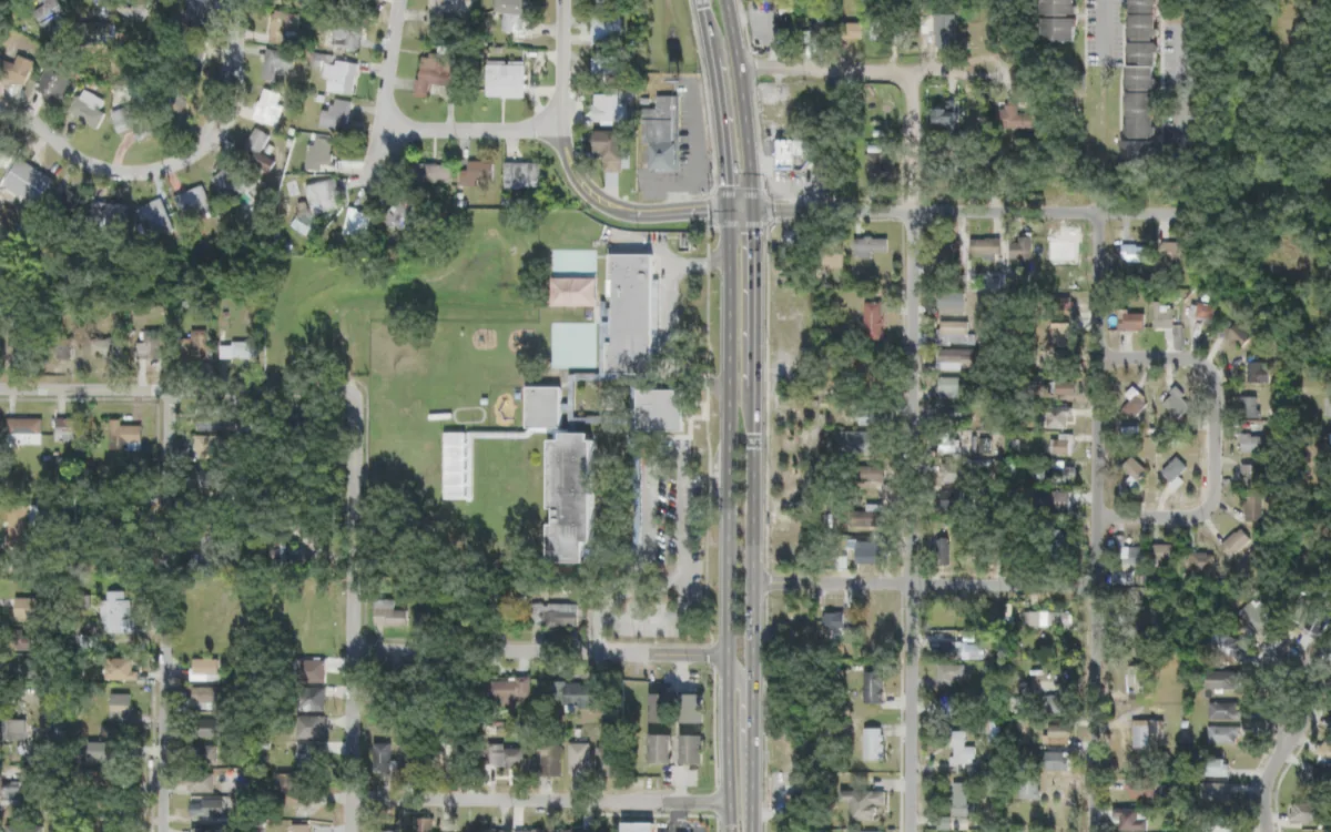 Sheehy Elementary and the blocks around it on North 40th Street, Tampa, seen from the air